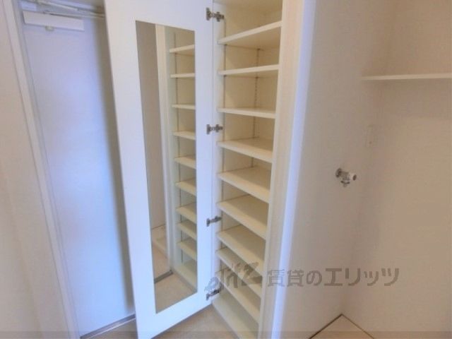 その他設備　下駄箱