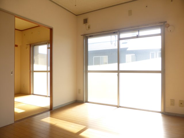 居室・リビング　参考写真２０２
