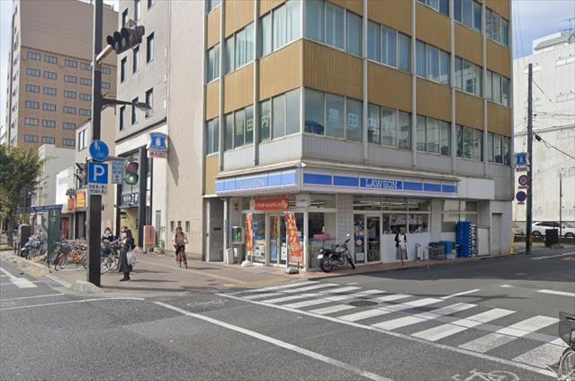 コンビニ　ローソン 岡山中央店（コンビニ）まで438m