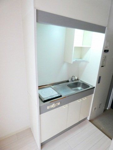 キッチン　IHコンロのシステムキッチンです。