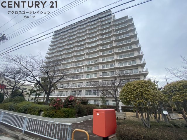 建物外観　エレベーター2基あり！