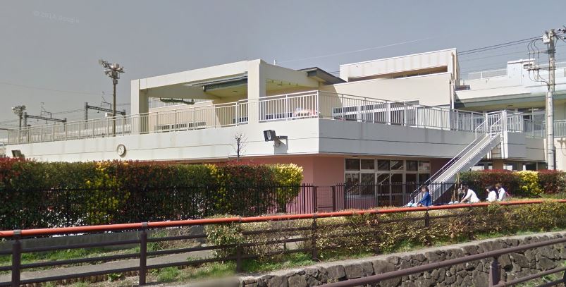 幼稚園・保育園　すみれ保育園（幼稚園・保育園）まで891m