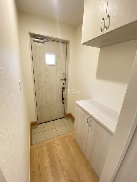 リーブルファイン浦和大東の玄関写真