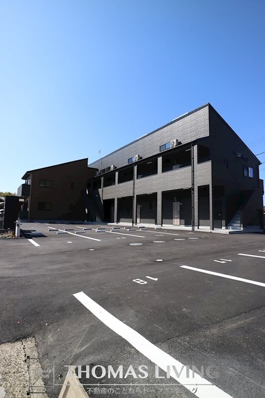 建物外観　同物件別部屋のため、現況優先です。