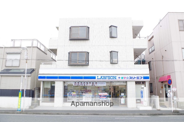 コンビニ　ローソン ＬＴＦ馬堀海岸（コンビニ）まで482m