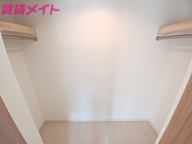 収納　別部屋参考写真です