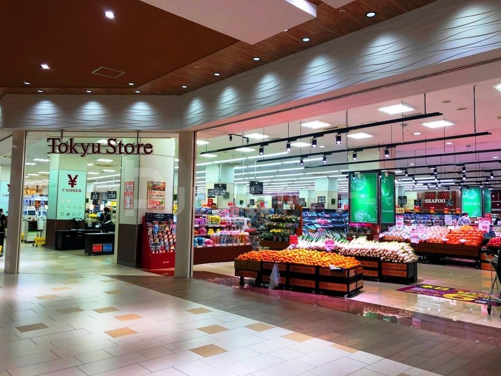 スーパー　東急ストアららぽーと柏の葉店（スーパー）まで130m