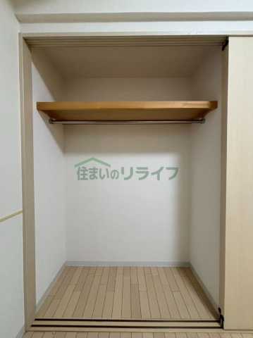 コンフォリア新中野IIの内装写真