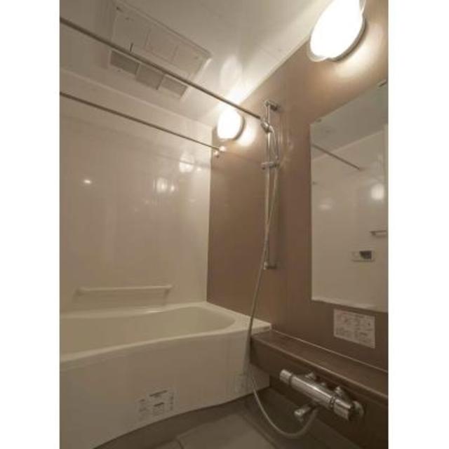 バス・シャワールーム　※写真は同タイプ住戸です。
