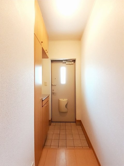 玄関　図面と現状に相違がある場合には現状を優先