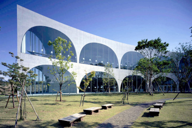 大学・短大　多摩美術大学（大学・短大）まで1983m