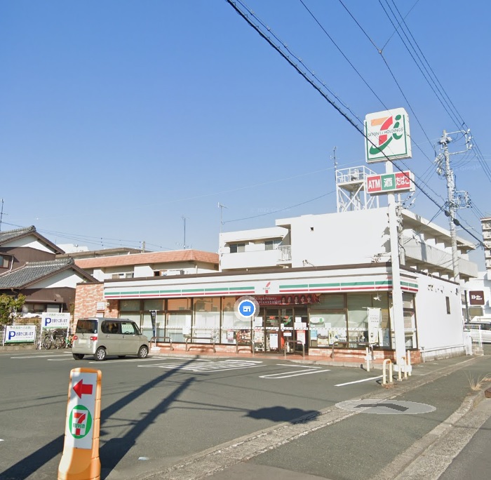 コンビニ　セブンイレブン 浜松西伊場店（コンビニ）まで713m