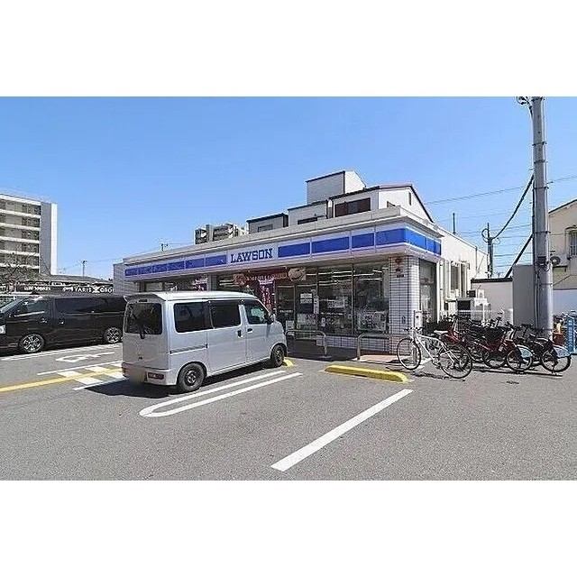 コンビニ　ローソン　生野巽東三丁目店（コンビニ）まで220m