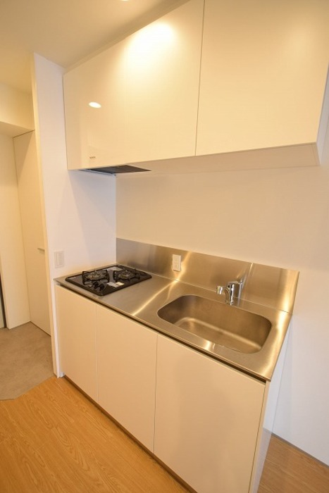 キッチン　同物件別部屋写真