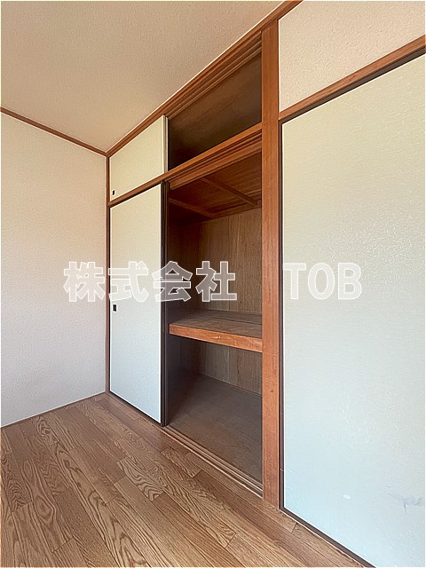 収納　洋室6帖　収納