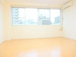 居室・リビング　別部屋参考用写真