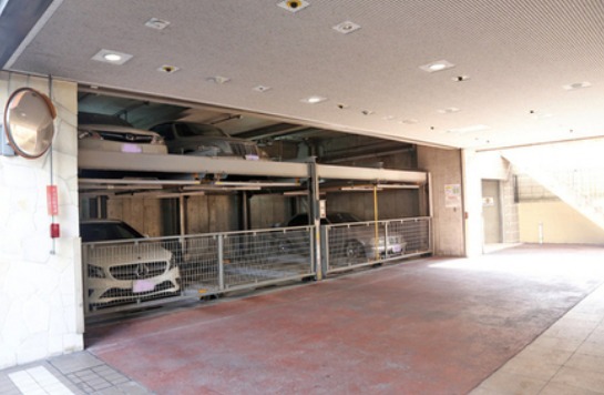 駐車場　空き状況要確認