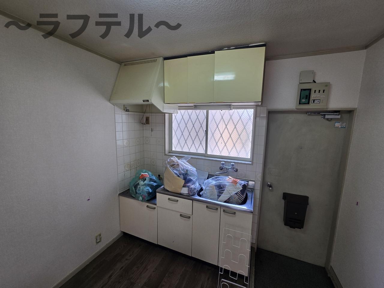 キッチン　別部屋イメージ写真