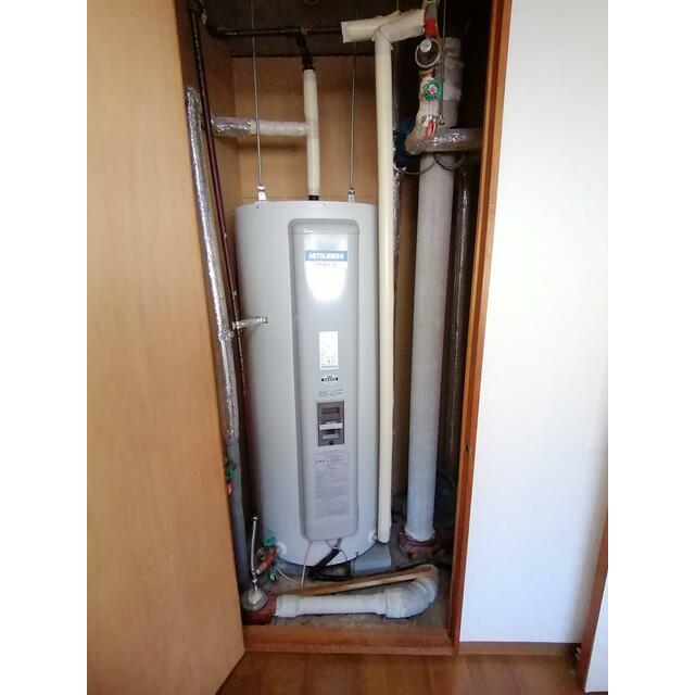 その他設備　電気温水器