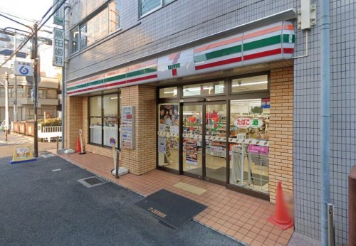 コンビニ　セブンイレブン 神戸水道筋6丁目店（コンビニ）まで110m
