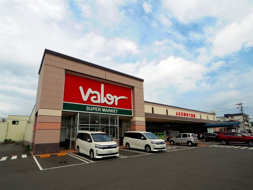 スーパー　バロー 竜南店（スーパー）まで496m