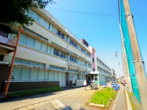 小学校　静岡市立竜南小学校（小学校）まで707m
