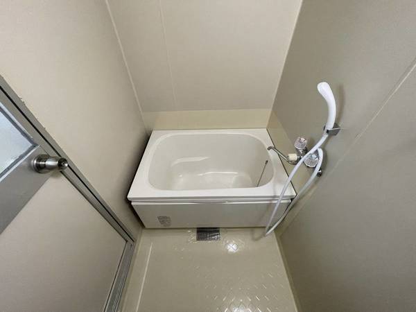 バス・シャワールーム　ビレッジハウスの同一物件・同一タイプの間取りの写真です