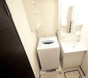 洗面設備　写真は同型イメージです。