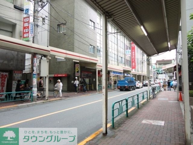 その他　駅前商店街（その他）まで2000m