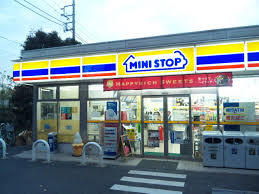 コンビニ　ミニストップ荒川1丁目店（コンビニ）まで452m