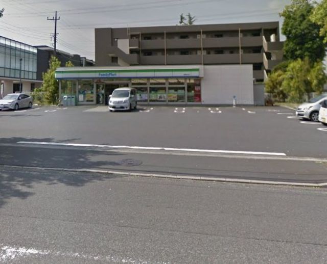 コンビニ　ファミリーマート青葉嶮山店（コンビニ）まで593m