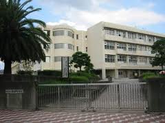 高校・高専　福岡県立春日高校（高校・高専）まで1914m
