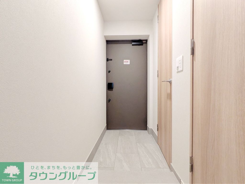 リビオ上野池之端の玄関写真