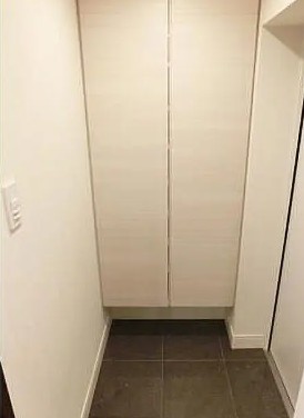 玄関　ＲＥＸ白金