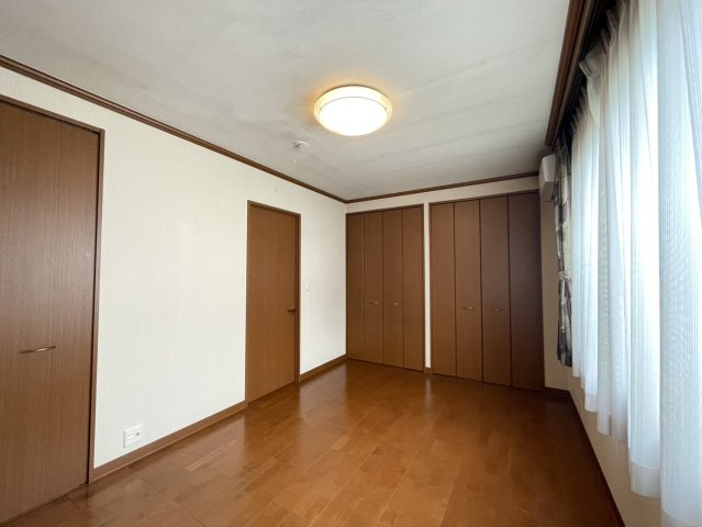 久原二丁目貸家の居間写真