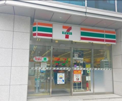 コンビニ　セブンイレブン 日本橋堀留町2丁目店（コンビニ）まで69m