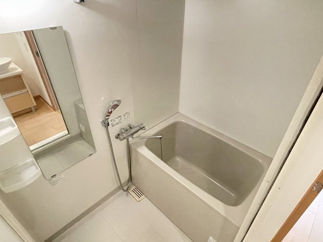 バス・シャワールーム　お風呂です