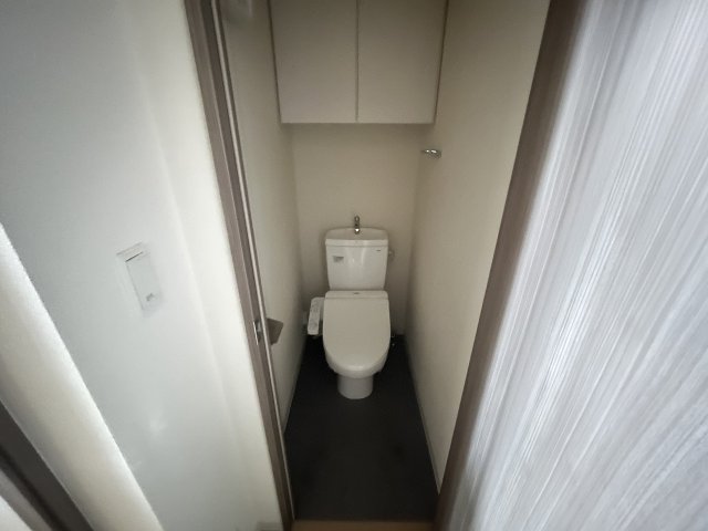 トイレ　落ち着いたトイレです
