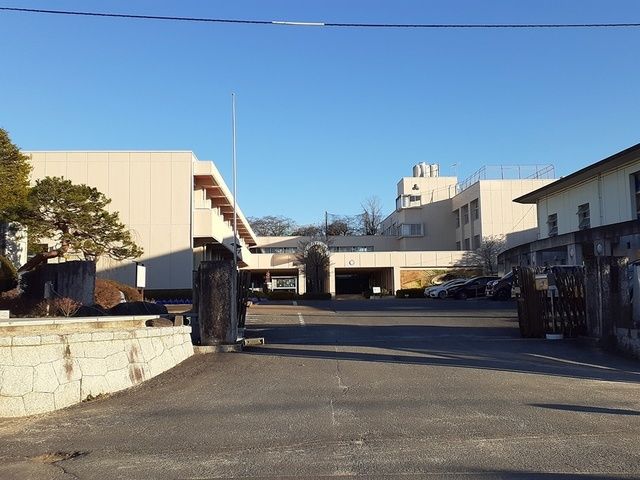 小学校　笠間市立笠間小学校（小学校）まで1195m