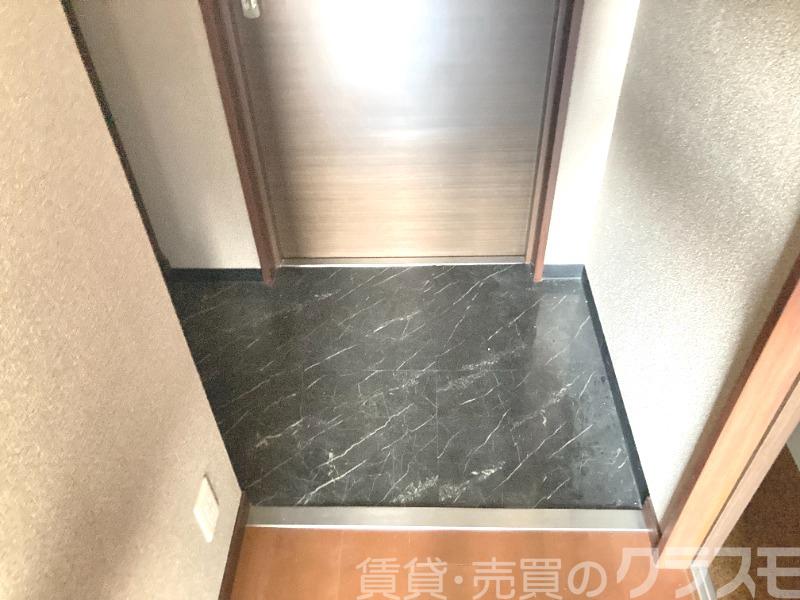 玄関　シューズボックスあり♪