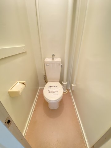 トイレ　※同タイプのお部屋の写真を掲載しております。