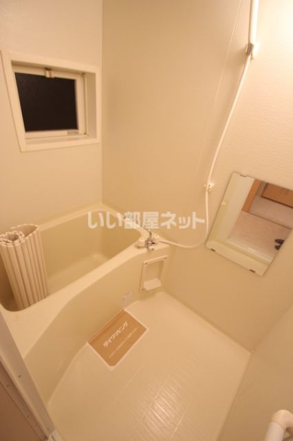 メゾン花水樹 Aの風呂写真