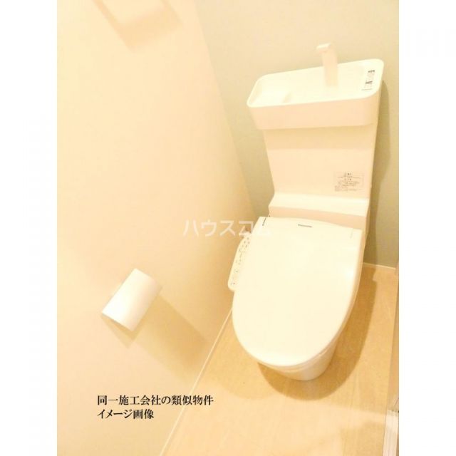 東京メトロ千代田線 北千住駅 徒歩8分 5階建 新築のトイレ写真