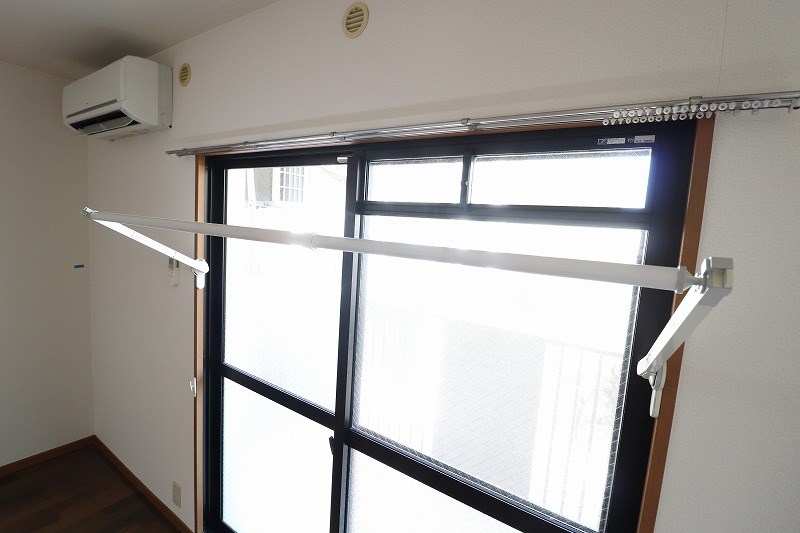 バルコニー　退去予定のため別部屋写真使用
