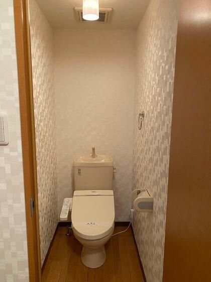 トイレ　清潔感のあるトイレです