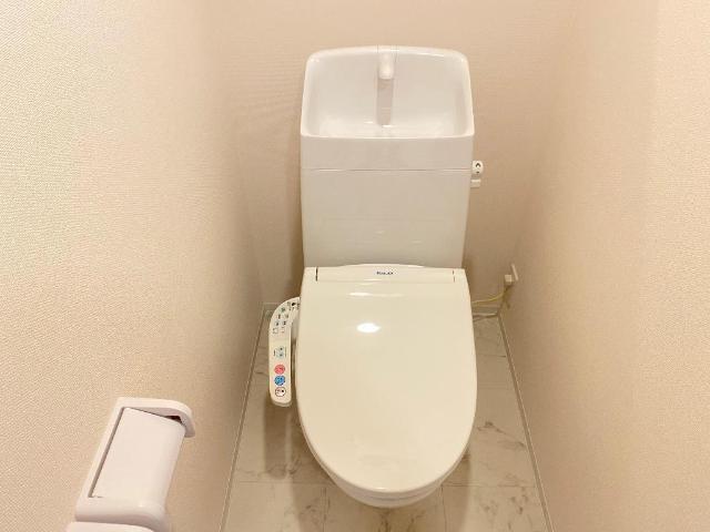 仮)太田市西本町アパート新築工事のトイレ写真