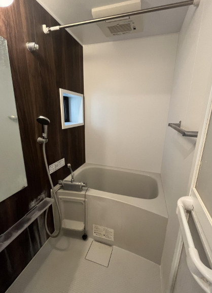 バス・シャワールーム　別部屋の画像を使用しております。