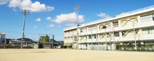 小学校　大野小学校（小学校）まで627m