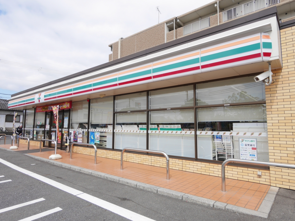 コンビニ　セブンイレブン 甲西水戸店（コンビニ）まで650m