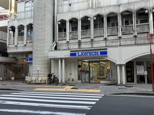 コンビニ　ローソン千里中央店（コンビニ）まで997m